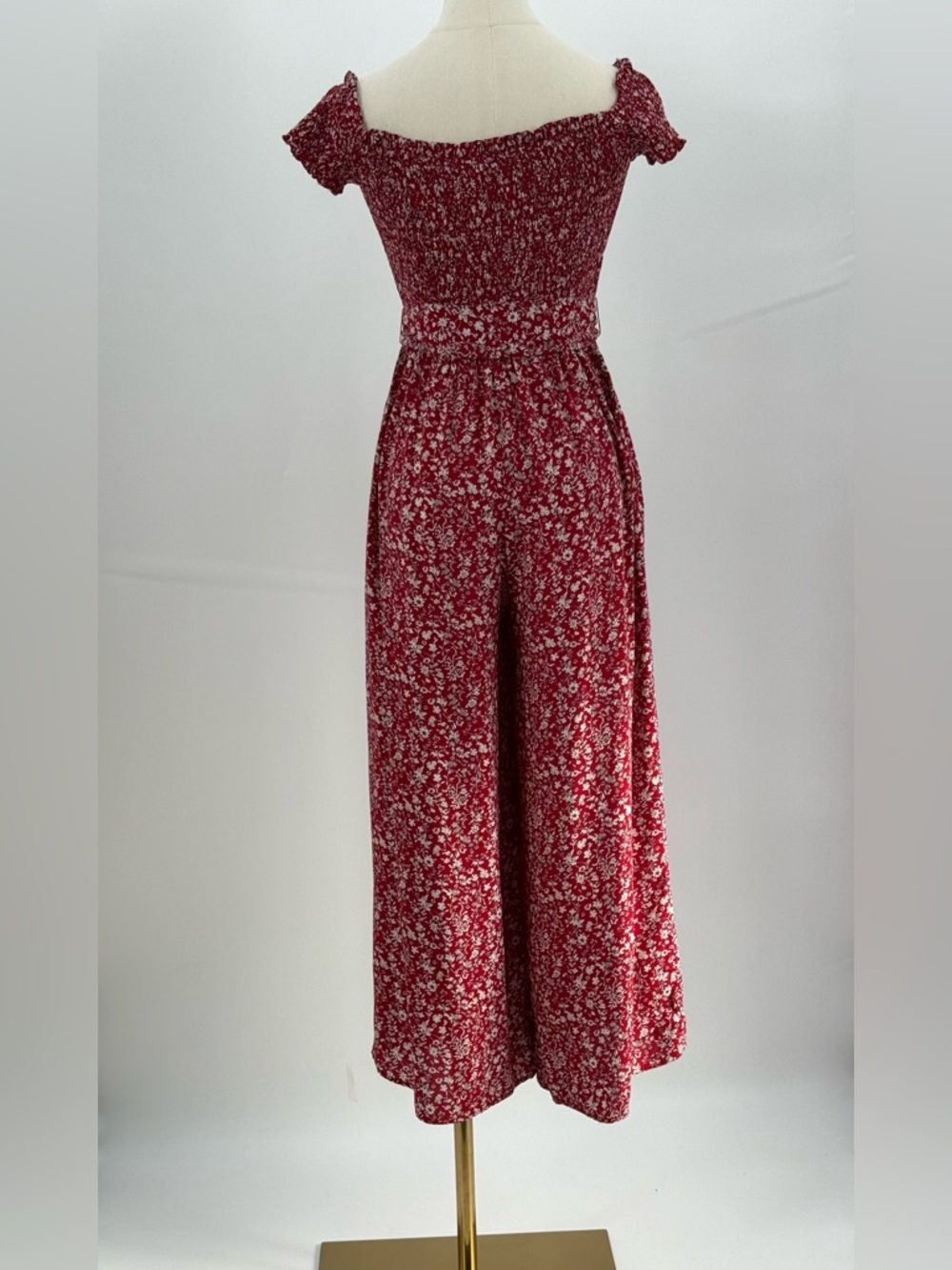 Lulus Behold Red Floral Print Off-the-Shoulder Jumpsuit Smocked Size Small - Picture 3 of 11